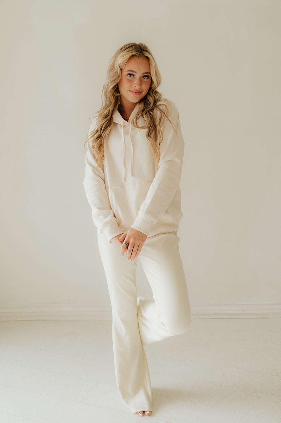 Cozy Girl Mid-Rise Flare Pants